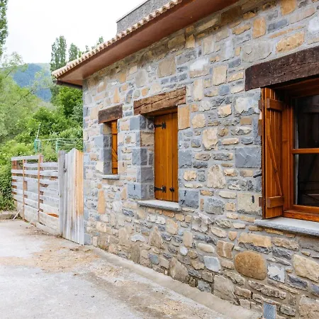 Rustic Holiday In Betes De Sobremonte With Garden *